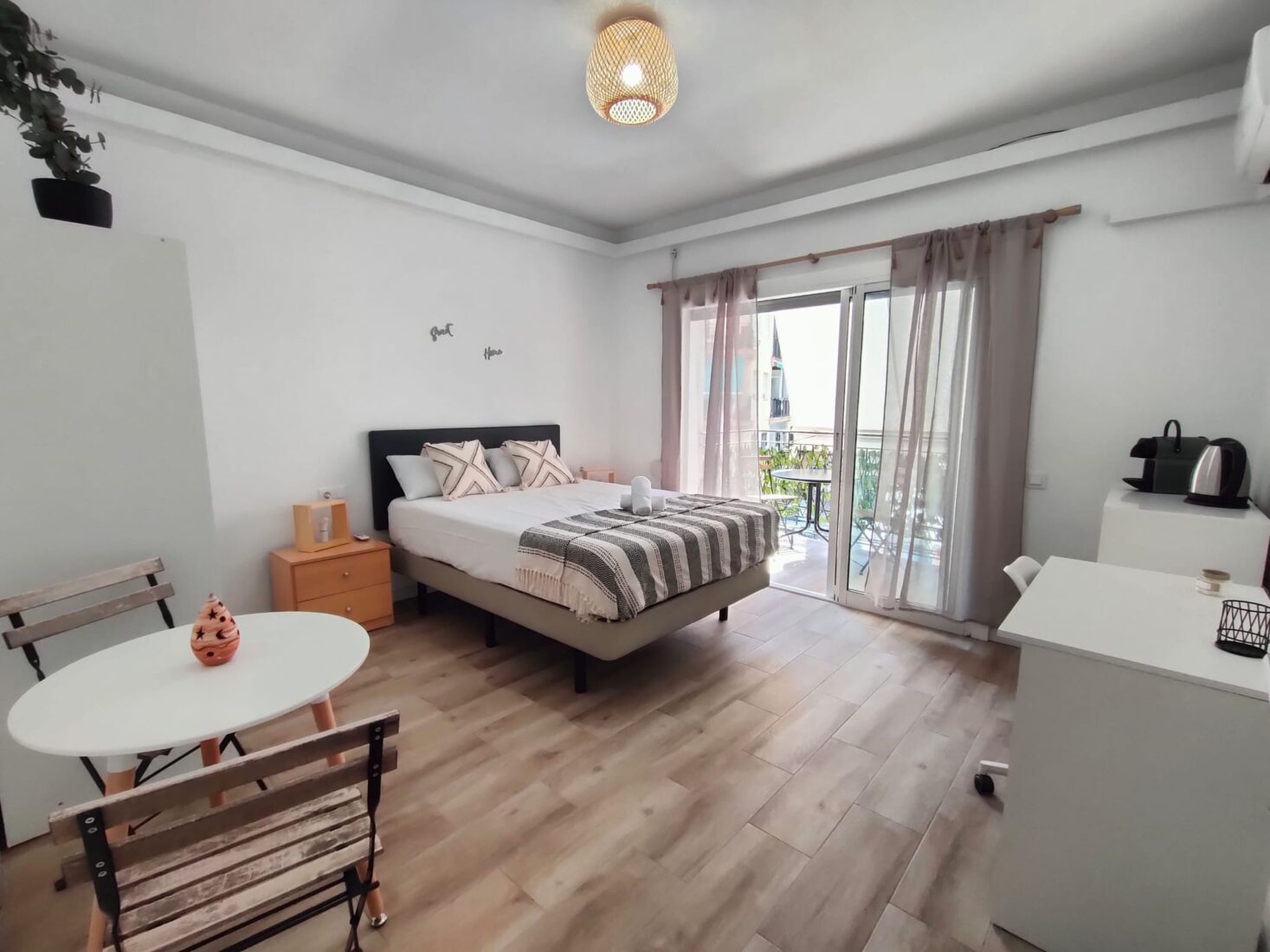 Céntrico Conjunto Habitacional Alicante