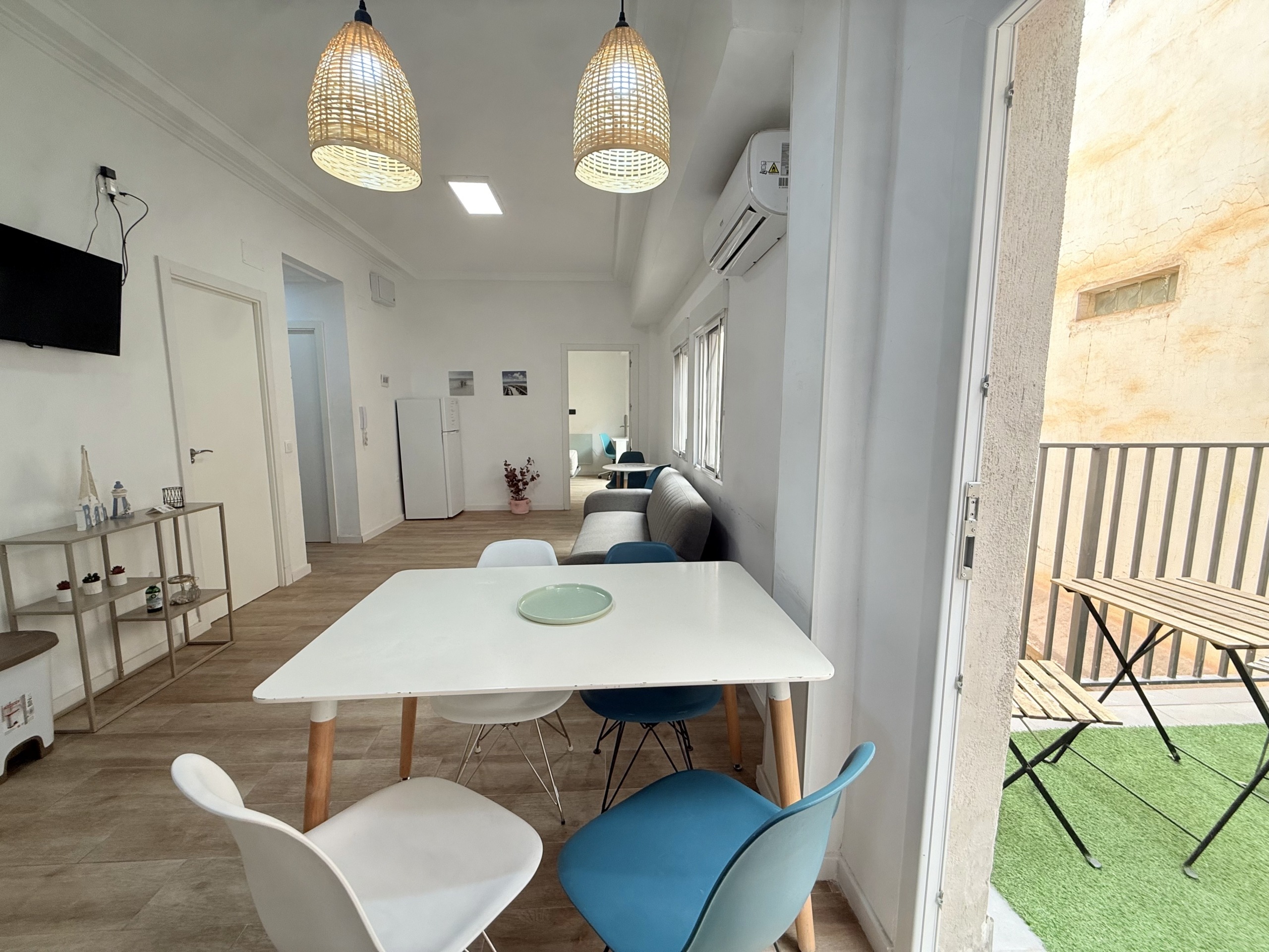 Céntrico Conjunto Habitacional Alicante