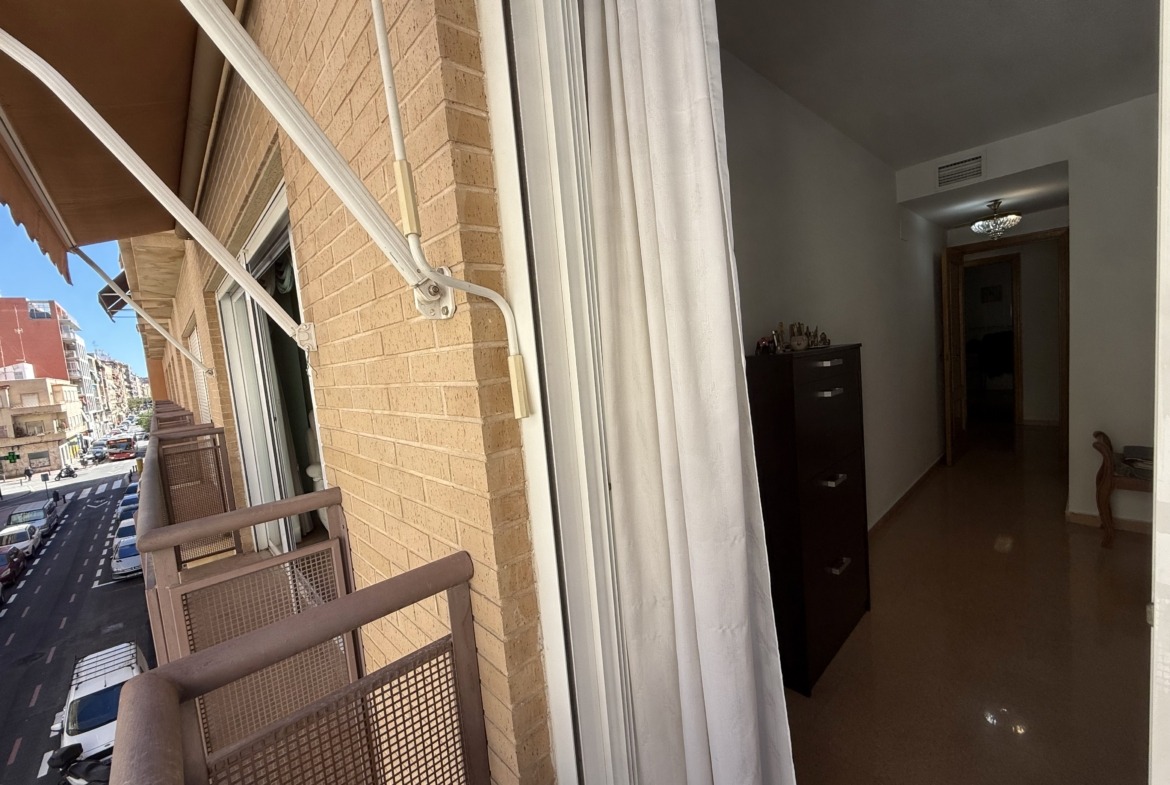 Magnífica vivienda con garaje y trastero junto al MARQ – Calle Doctor Sapena