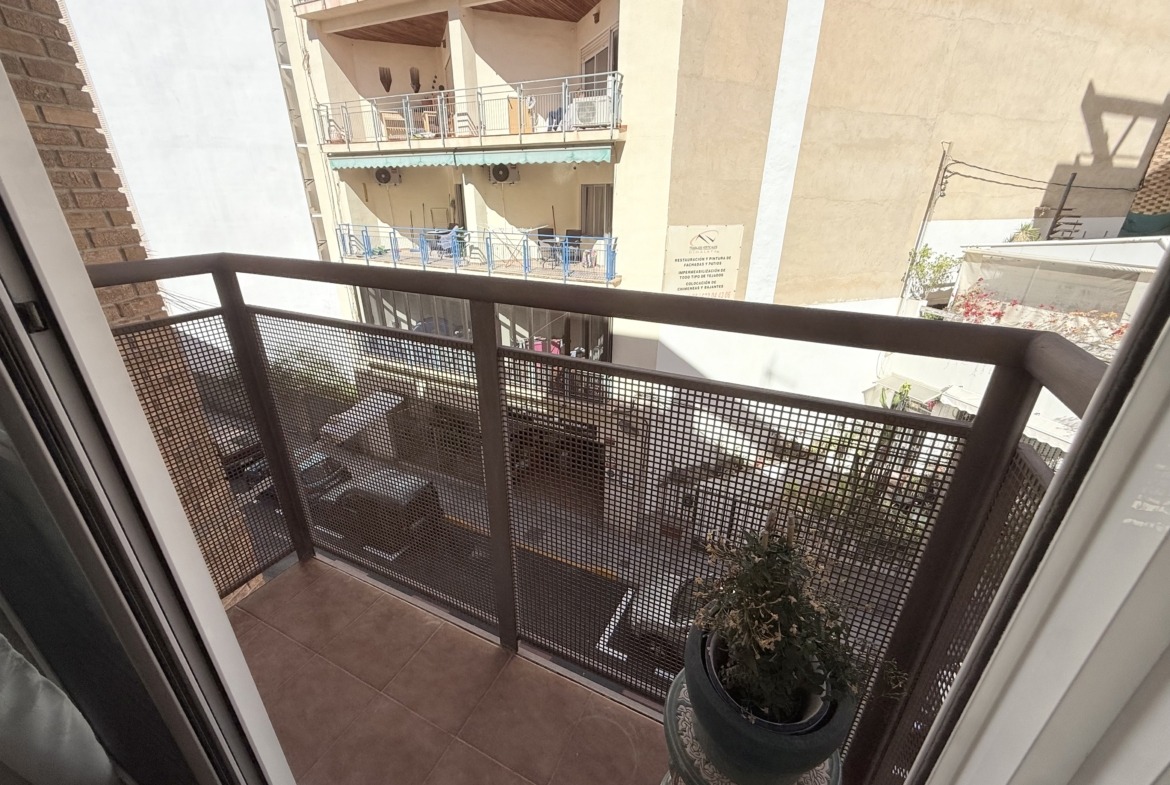 Magnífica vivienda con garaje y trastero junto al MARQ – Calle Doctor Sapena