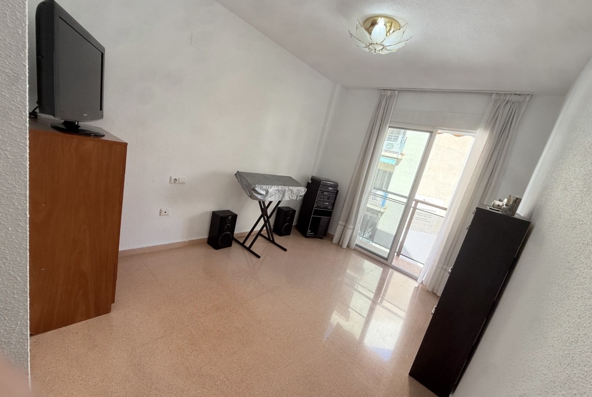 Magnífica vivienda con garaje y trastero junto al MARQ – Calle Doctor Sapena