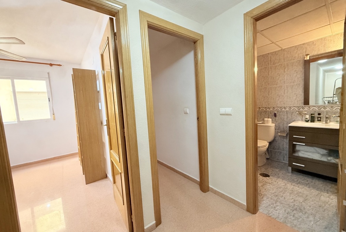 Magnífica vivienda con garaje y trastero junto al MARQ – Calle Doctor Sapena