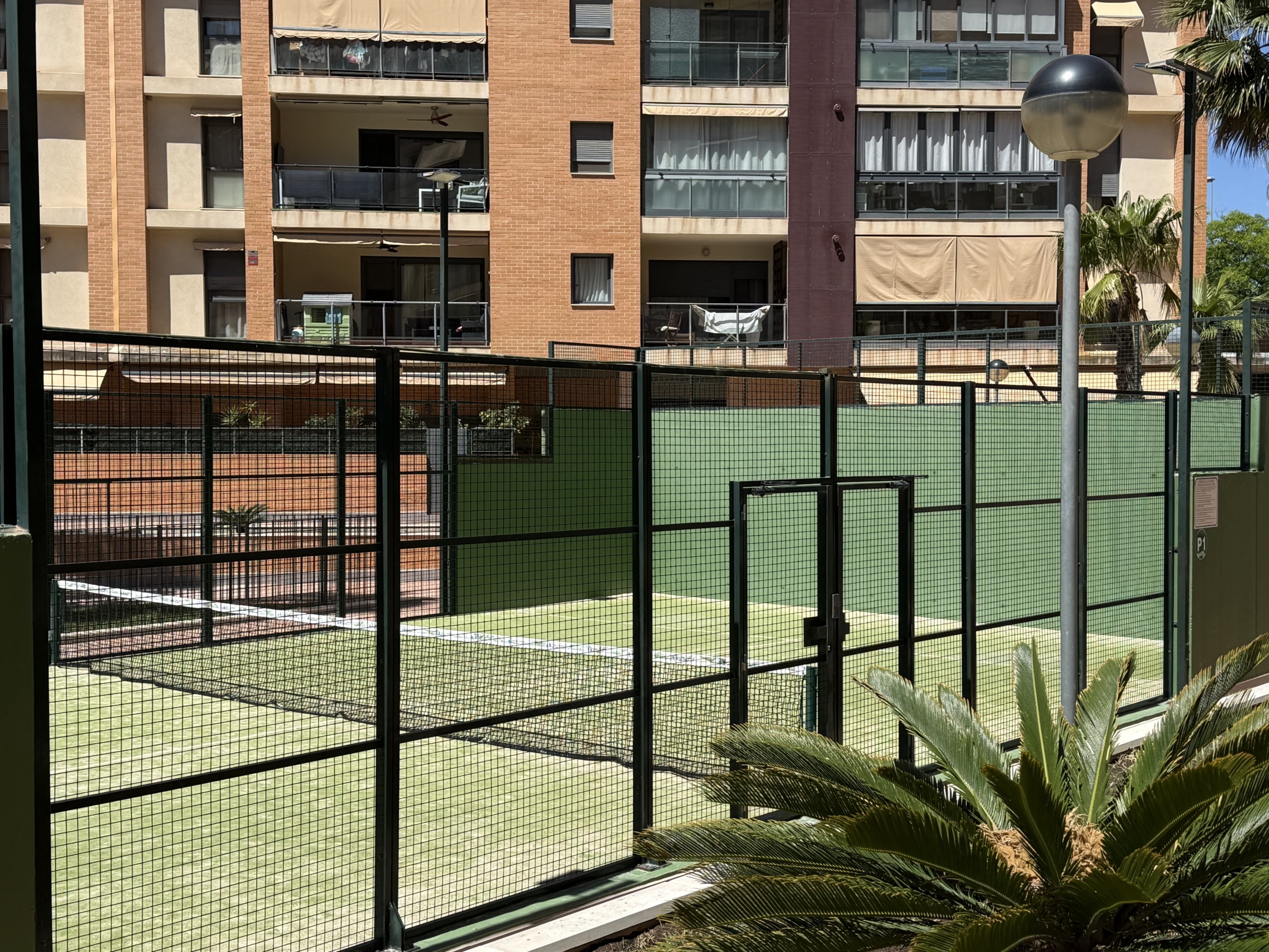 Piso en venta en PAU 1 Alicante con terraza y urbanización completa