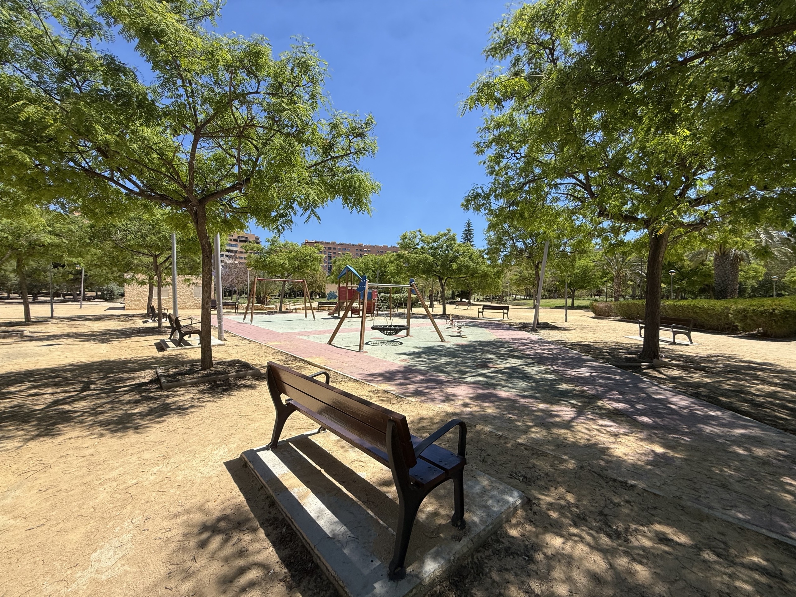 Piso en venta en PAU 1 Alicante con terraza y urbanización completa