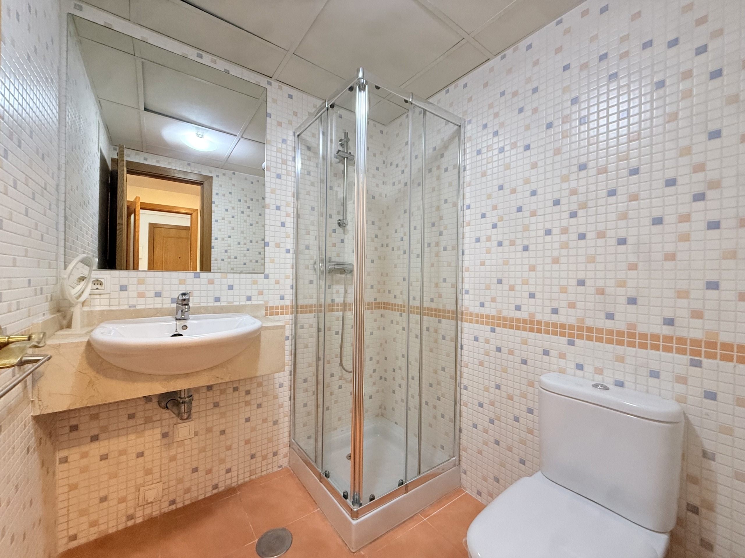 Piso en venta en PAU 1 Alicante con terraza y urbanización completa