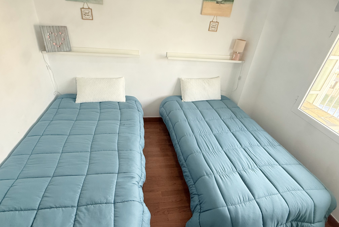 Tu refugio mediterráneo hasta junio: luz, diseño moderno y tranquilidad en El Campello