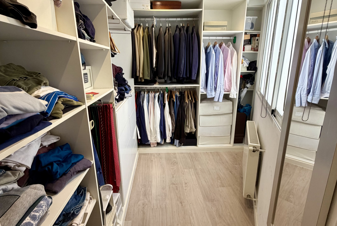 Amplitud, diseño contemporáneo y vida a pie de calle en el corazón de Alicante